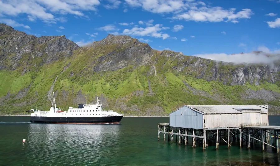 Botnhamn Brensholmen Ferry from Tromsø to Senja