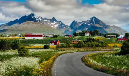 Vestvågøy Leknes Lofoten Islands Scenic Road E10