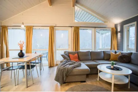 Tromso Lodge Camping Cheap Hotel in Tromso for Couple
